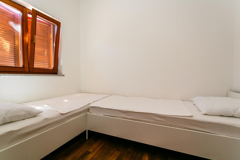 Apartments Josip Pinezici  Room photo